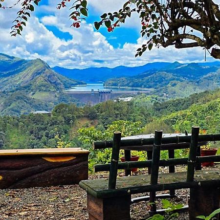 Idukki Dam View Resort المظهر الخارجي الصورة